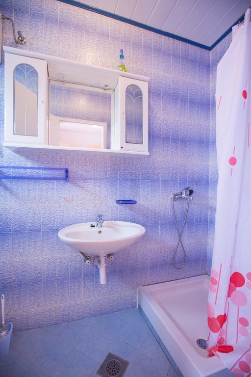 Apartments Dunja Piric ロパール 部屋 写真